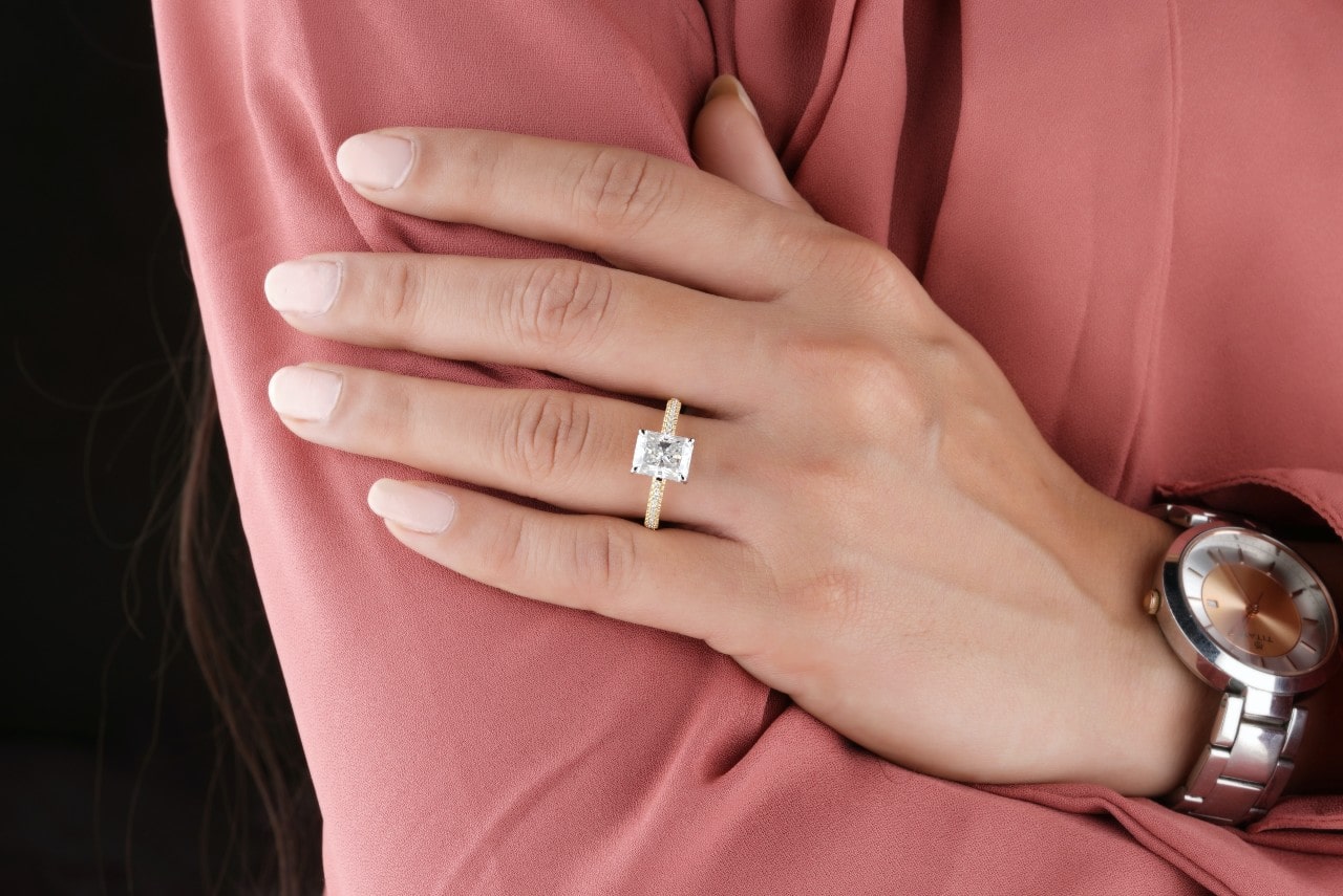 Four Questions to Ask When Customizing an Engagement Ring